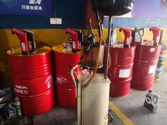 200 리터 배럴 플라스틱 수동 펌프 수직 설치 0.3 l/stroke 반사 펌프